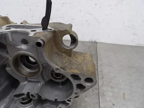 1996 YAMAHA BREEZE 125 ENGINE MOTOR CRANKCASE CRANK CASES BLOCK