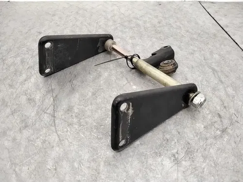 2006 POLARIS PREDATOR 90 OEM MOTOR ENGINE MOUNT STAY BRACKET