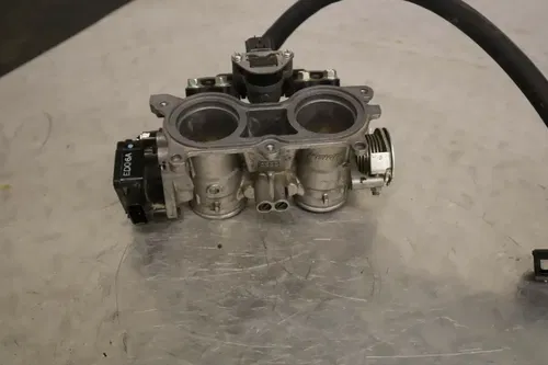 2015 HONDA CB500X CB500 THROTTLE BODY 16400-MGZ-D02 FREE SHIPPING