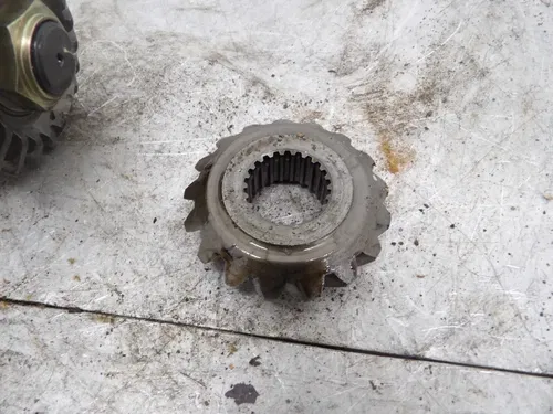 2004 SUZUKI OZARK 250 LTF250 2X4 OEM BEVEL GEAR SHAFT OUTPUT 24971-05G00