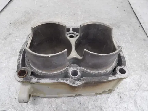 2003 Polaris Sportsman 700 Engine Cylinder Twin Monoblock 2202158