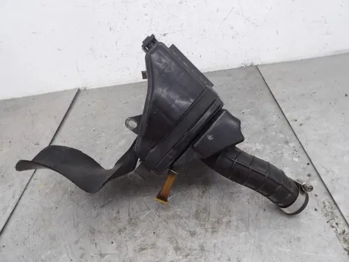 00-04 YAMAHA TTR 125 125L 125LE 125E OEM AIRBOX HOUSING BOOT CLEANER GOOD