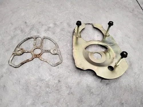 2001 POLARIS SCRAMBLER 90 CLUTCH GUARD PROTECTOR MOUNT BRACKET