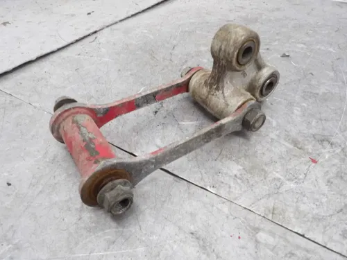 2004-2005 Yamaha YFZ450 YFZ 450 OEM Rear Shock Linkage Dog Bone