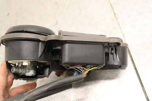 YAMAHA OEM SPEEDO TACH GAUGES DISPLAY CLUSTER SPEEDOMETER TACHOMETER