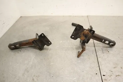 1996 KAWASAKI BAYOU 300 KLF300B OEM LEFT RIGHT FOOT RESTS PEGS STEPS