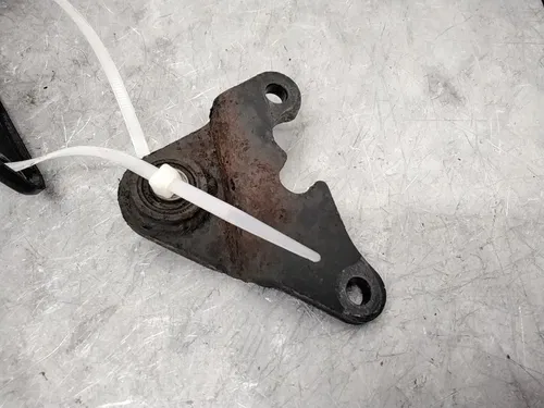 2005 POLARIS SPORTSMAN 90 OEM MOTOR ENGINE MOUNT STAY BRACKET