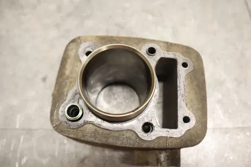 2017 KAWASAKI KLX140L KLX140BHF ENGINE MOTOR CYLINDER HEAD 98111-0024