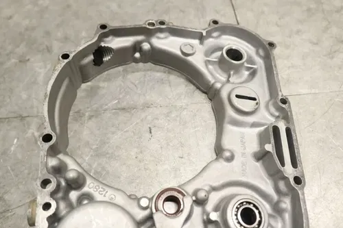 KAWASAKI 94-96 KLX250 KLX250R ENGINE MOTOR INNER CLUTCH COVER 14032-1359