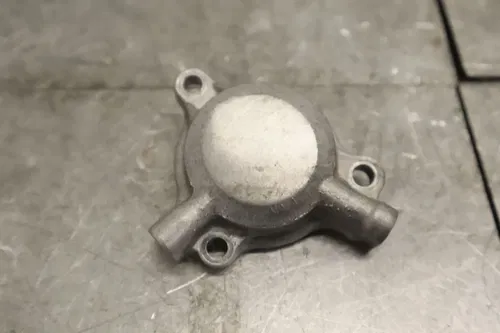 YAMAHA OEM ENGINE OIL PUMP FILTER COVER 5BE-13447-10-00