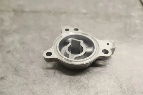YAMAHA OEM ENGINE OIL PUMP FILTER COVER 5BE-13447-10-00
