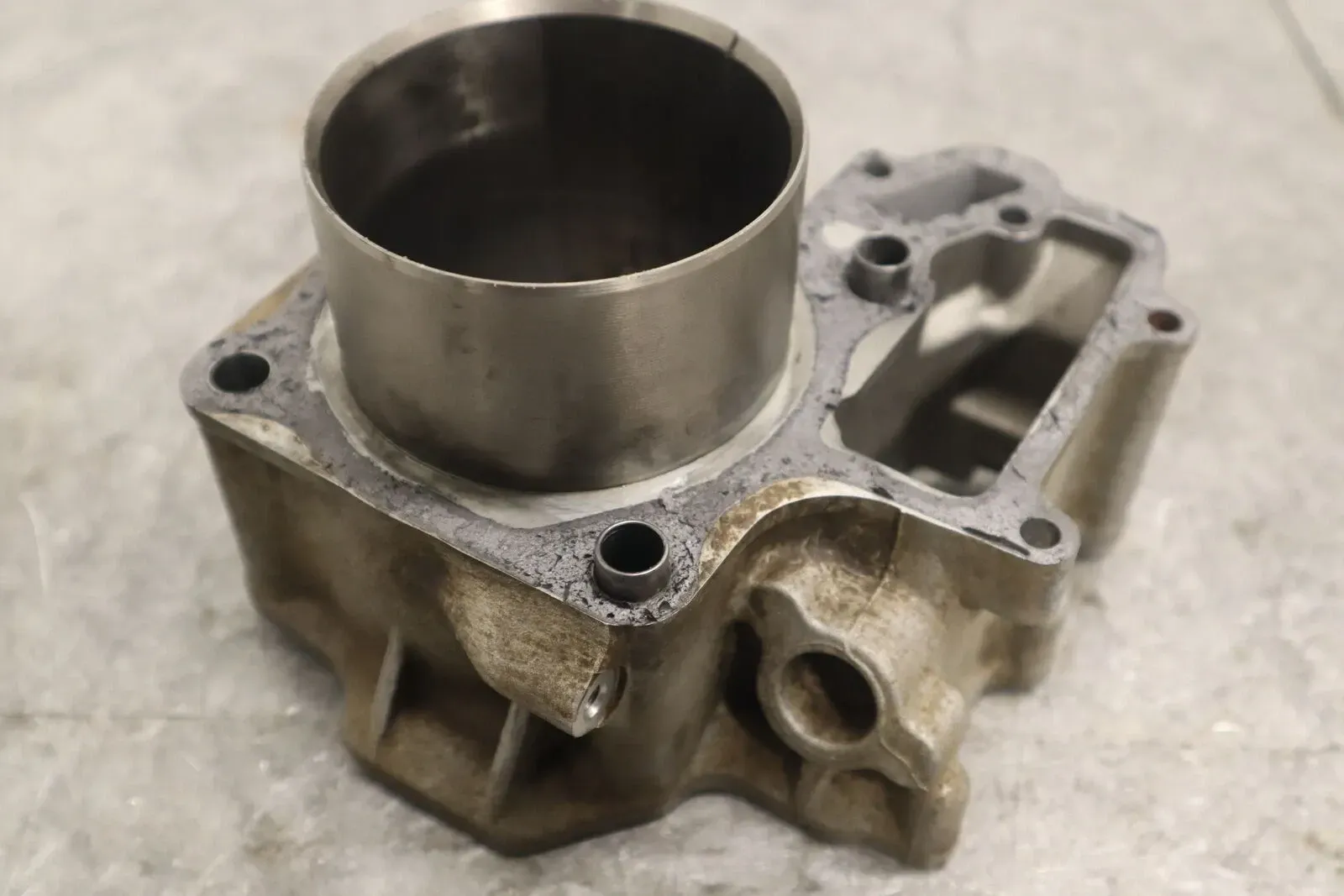 2003 KAWASAKI PRAIRIE 650 KVF650A 4X4 FRONT ENGINE TOP END CYLINDER CRACKED