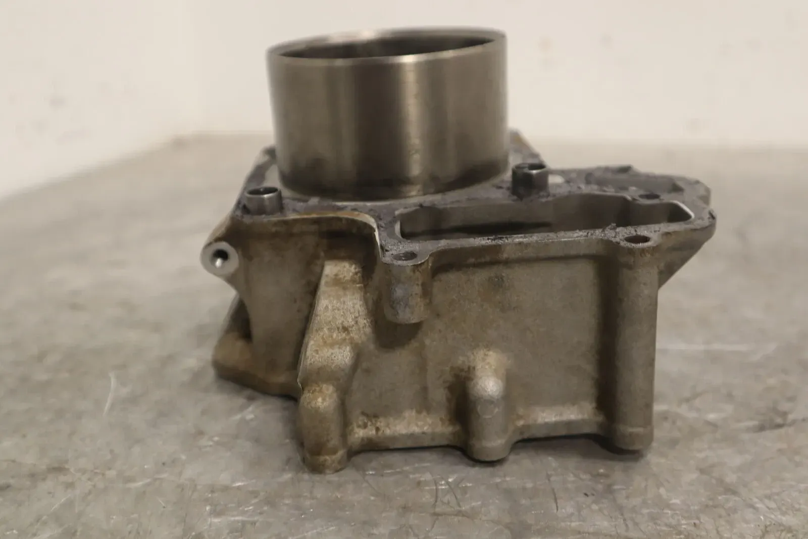 2003 KAWASAKI PRAIRIE 650 KVF650A 4X4 FRONT ENGINE TOP END CYLINDER CRACKED