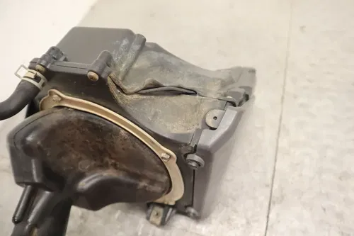 1998 YAMAHA WR400F OEM AIR CLEANER CASE 5JG-14401-00-00