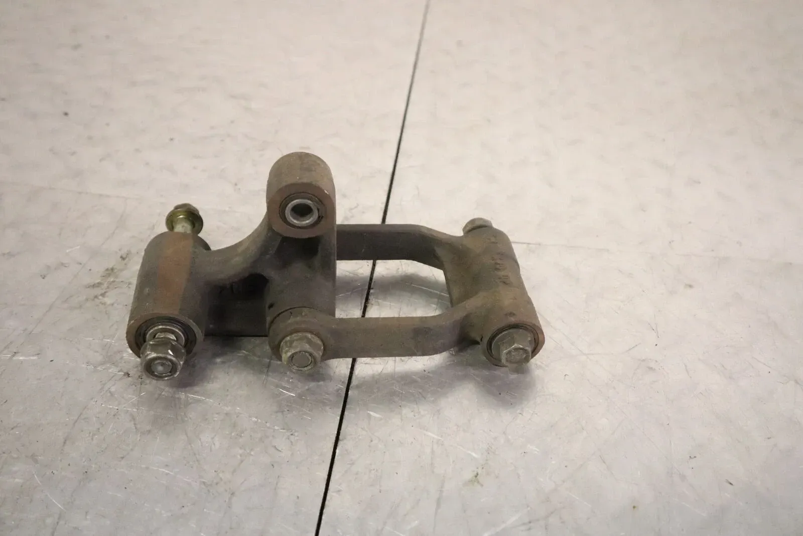 88-90 HONDA INTERCEPTOR VTR OEM REAR DOGBONE SHOCK LINKAGE LINK #8790