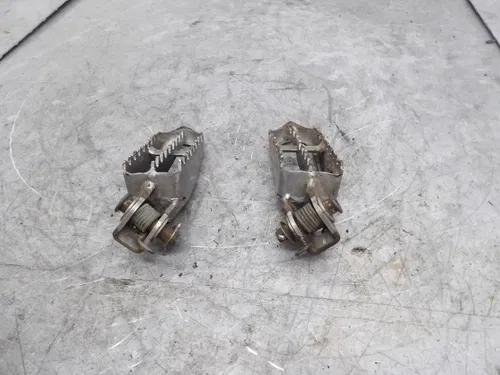 2008 - 2024 Kawasaki KLX140 Right Left Foot Pegs 34028-0077-458 KLX 140