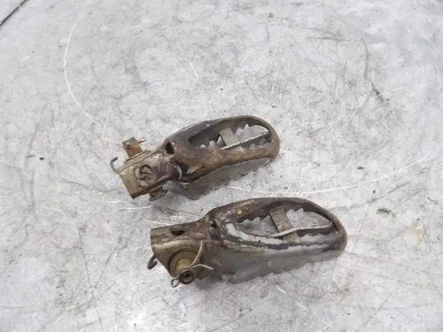 2008 - 2024 Kawasaki KLX140 Right Left Foot Pegs 34028-0077-458 KLX 140