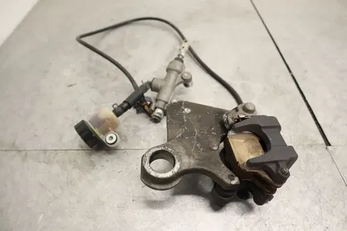 YAMAHA 06-16 YZF R6 2006 R6S OEM REAR BACK BRAKE CALIPER 2C0-2580W-00-00