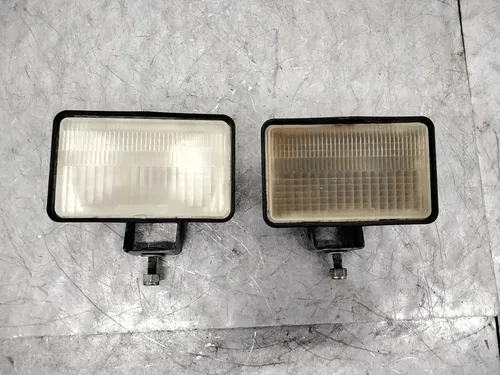 2004 POLARIS SPORTSMAN 600 TWIN OEM FRONT RIGHT LEFT HEAD LIGHTS LAMPS HEADLIGHT