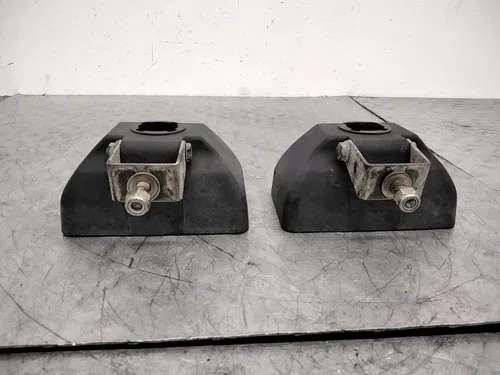 2004 POLARIS SPORTSMAN 600 TWIN OEM FRONT RIGHT LEFT HEAD LIGHTS LAMPS HEADLIGHT