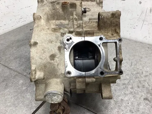 2004 Yamaha Kodiak 450 YFM450FA 4x4 OEM ENGINE MOTOR CRANKCASE CRANK CASES BLOCK