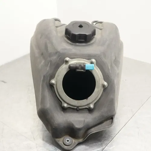 YAMAHA OEM GAS TANK FUEL CELL PETROL RESERVOIR 18P-24110-00-00 #8986