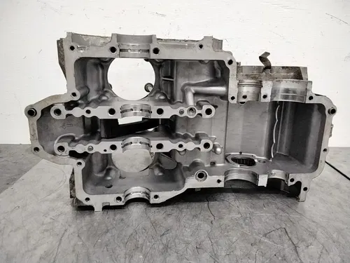 1978 KAWASAKI KZ400C OEM ENGINE MOTOR CRANKCASE CRANK CASES BLOCK
