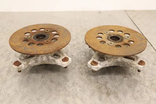 1987 SUZUKI QUADRUNNER 230 LT230E 2X4 OEM FRONT WHEEL RIGHT LEFT HUBS HUB SET