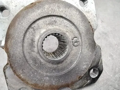 2001 POLARIS SCRAMBLER 90 OEM REAR BACK WHEEL RIGHT OR LEFT HUB