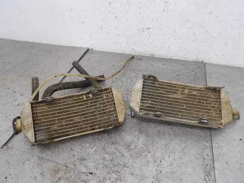 2000 SUZUKI RM250 OEM ENGINE MOTOR COOLING COOLER RADIATOR 17710-37E00