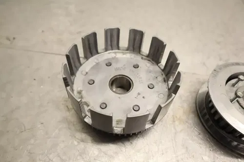 1986 KAWASAKI KX125 CLUTCH BASKET 13081-1187