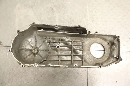 YAMAHA 1989 / 91-04 BREEZE 125 04-13 GRIZZLY LEFT BELT SIDE ENGINE PANEL COVER