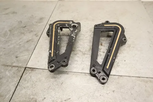 1983 Yamaha Virago 920 XV920 OEM FRONT FOOT RESTS PEG BRACKET STAY