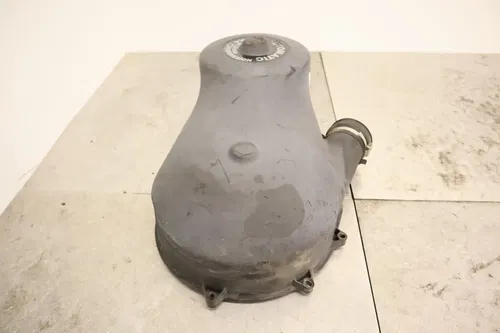 2001 POLARIS MAGNUM 325 4X4 OUTER CLUTCH SIDE ENGINE MOTOR COVER