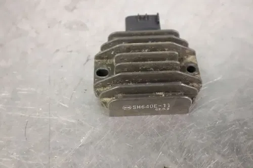 YAMAHA KODIAK 450 BIG BEAR TRACKER 250 BIG 400 GRIZZLY 350 OEM RECTIFIER REG