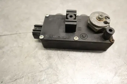 YAMAHA VMAX 1700 YZF R6 R6S OEM EXHAUST VALVE SERVO MOTOR 2C0-85820-00-00