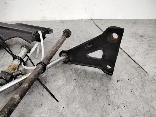 1982 HONDA GOLDWING 1100 GL1100I INTERSTATE OEM ENGINE MOTOR MOUNT STAY BRACKETS