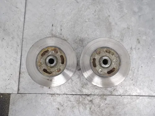 02 03 04 05 06 Suzuki Ozark 250 used Front Wheel Hub LEFT RIGHT 54110-05G00