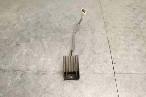 KAWASAKI OEM KLX250 RECTIFIER VOLTAGE REGULATOR 21066-1072