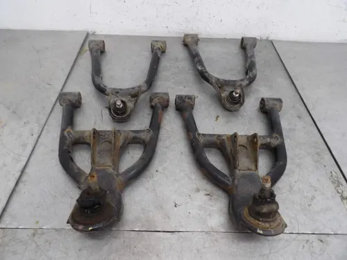 2013 HONDA RECON ES 250 FRONT CONTROL ARM SET OEM 51370-HM8-A00