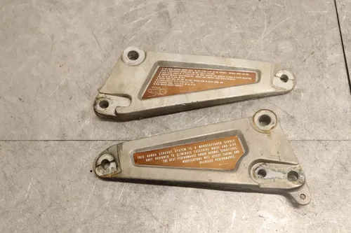 1982 HONDA NIGHTHAWK 450 CB450SC OEM FRONT FOOT RESTS PEGS STEPS SET PAIR