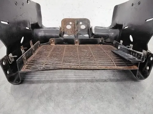1997 POLARIS XPLORER 400L OEM FRONT CENTER BUMPER COVER GRILLE FASCIA PANEL