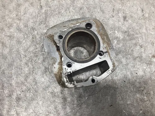 1975 Honda CB125S OEM ENGINE MOTOR PISTON CYLINDERS BLOCK JUG