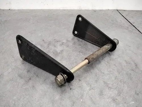 2001 POLARIS SCRAMBLER 90 OEM MOTOR ENGINE MOUNT STAY BRACKET