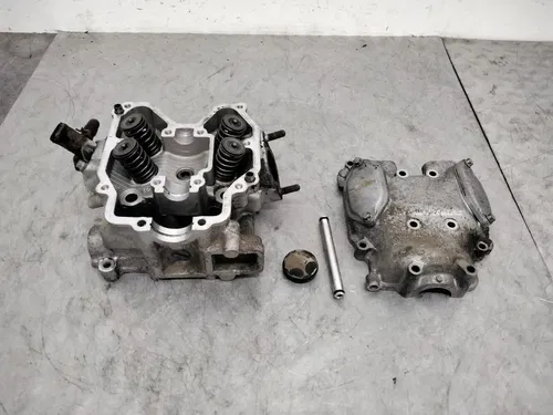 2004 ARCTIC CAT 650 4X4 V2 AUTOMATIC OEM ENGINE REAR TOP END CYLINDER HEAD
