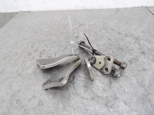 2019 KAWASAKI KX450F KX450HHF OEM ENGINE MOUNTING BOLTS HARDWARE MOTOR SCREWS
