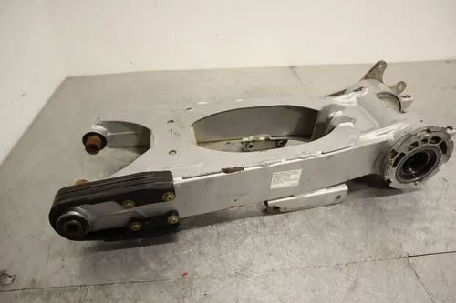 2003 POLARIS PREDATOR 500 OEM REAR SWINGARM BACK SUSPENSION SWING ARM