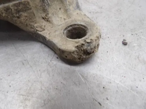 1986 84-86 YZ125 YZ 125 Rear Brake Hub Shoes Plate Lever Brakes HAS DAMAGE