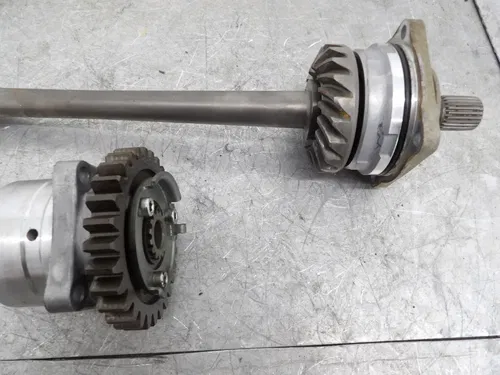 2005 KAWASAKI BRUTE FORCE 750 OUTPUT DRIVE SHAFT BEVEL GEARS 13107-0114