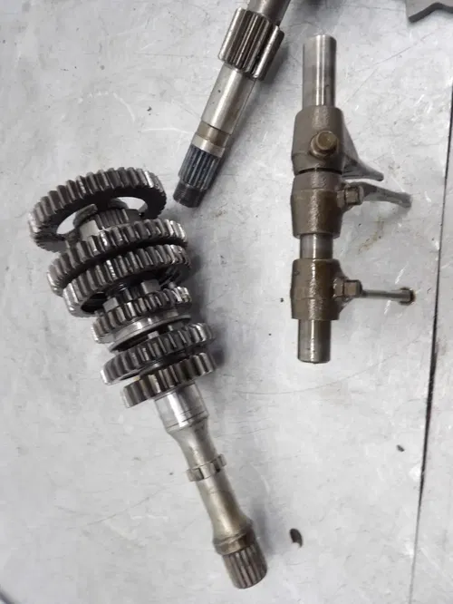 05 Honda Recon 250 2x4 Transmission Shift Forks & Drum TRX250TM